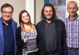 Da sinistra, Marco Gallo, Alessandra Marengo, Emanuele Costa, Ezio Donadio ieri sera alla presentazione del libro “L'Alabastro di Busca e le sue cave